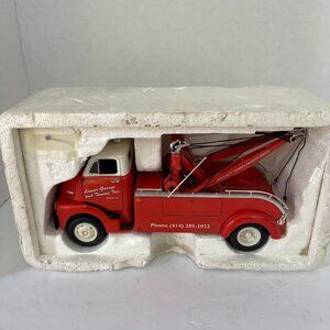 1952 GMC Heavy Duty Wrecker-Lancer Garage & Towing Co. Truck NEW 19-1409 No Box